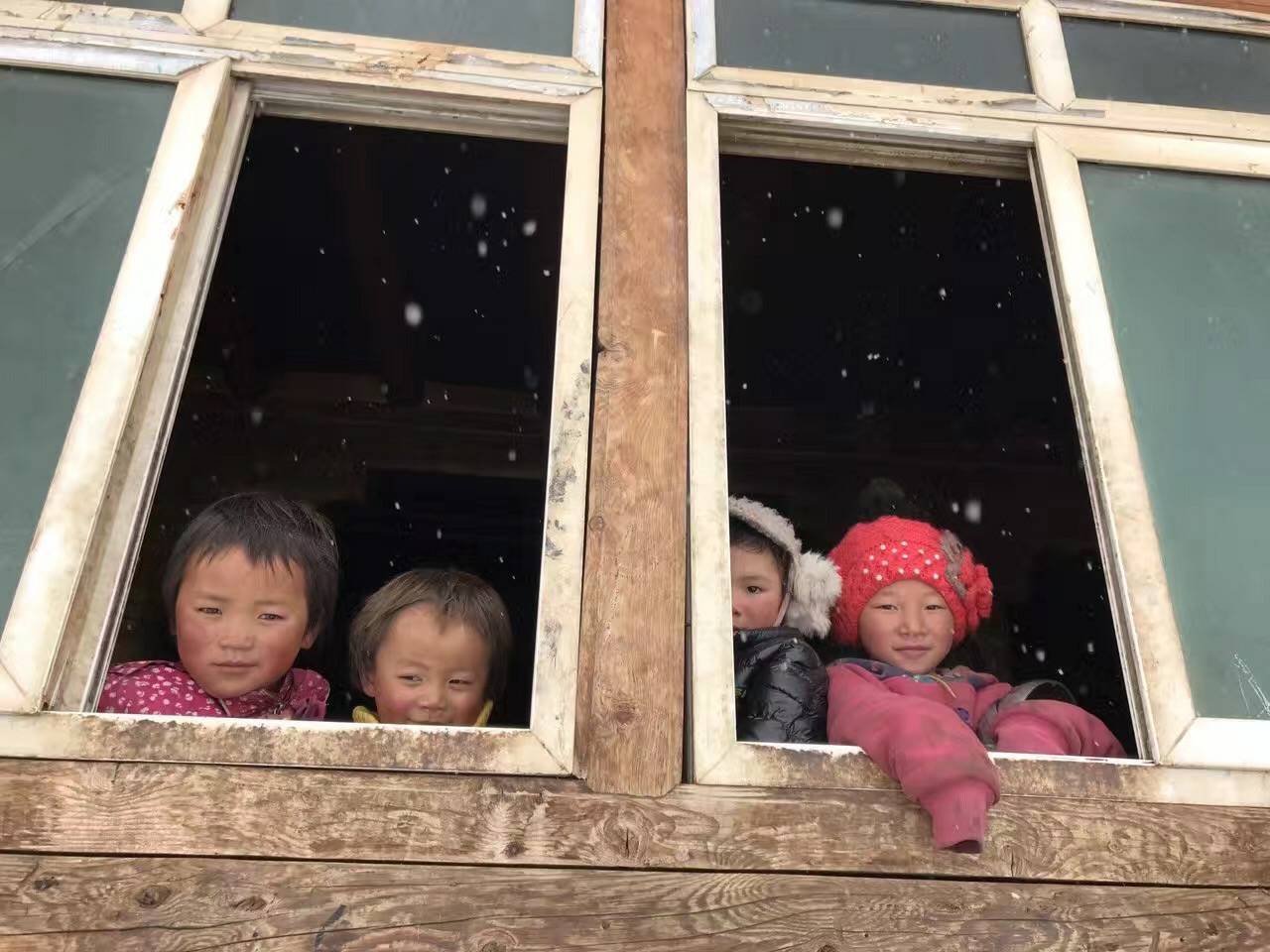 开云手机官方版在线入口-开云(中国)公益回顾丨家国同欢月同圆 温暖满载甘孜州(图9)