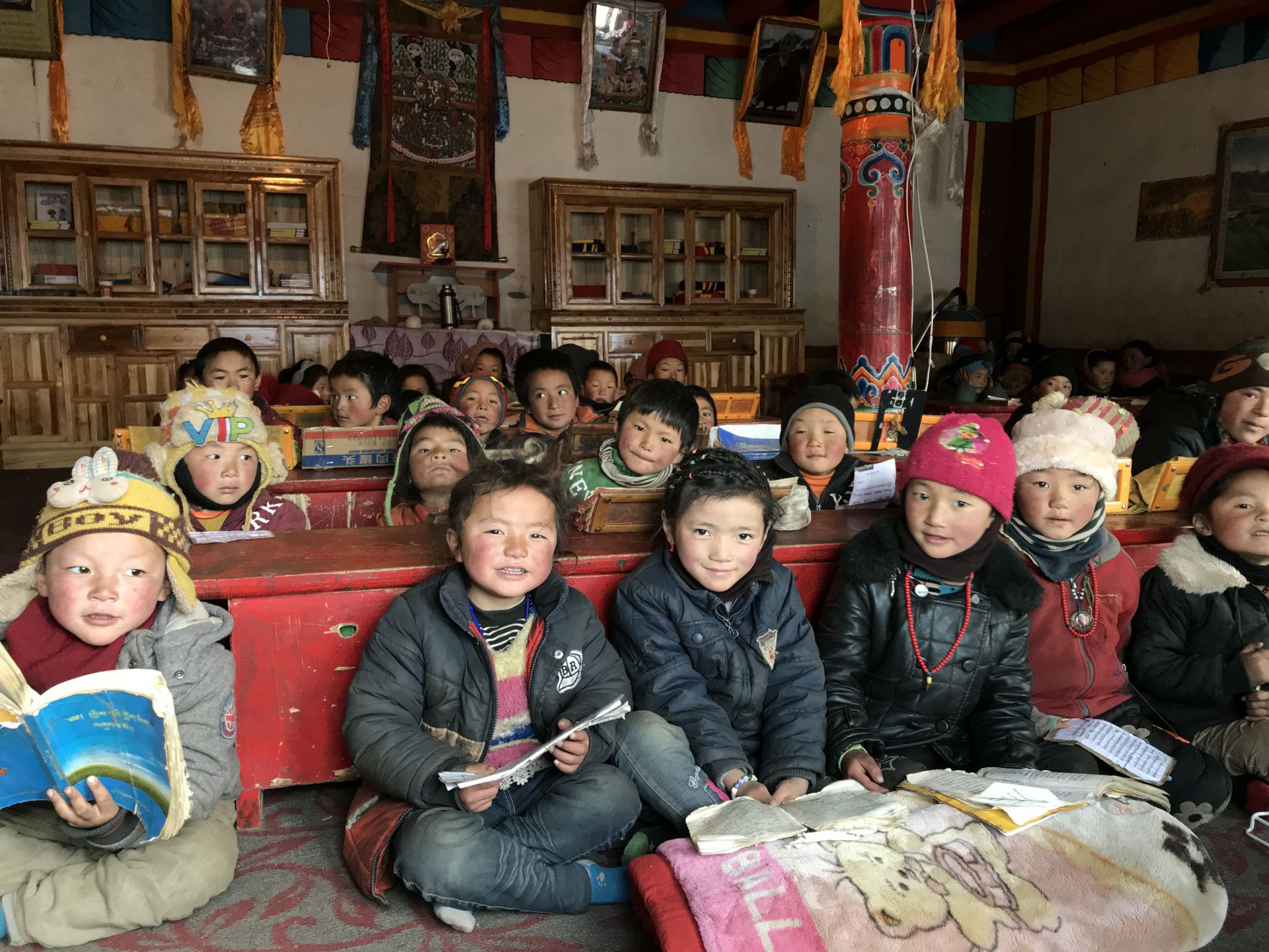 开云手机官方版在线入口-开云(中国)公益回顾丨家国同欢月同圆 温暖满载甘孜州(图11)